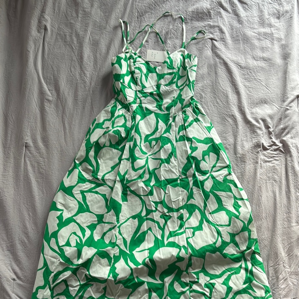 Green and White Patterned Dress